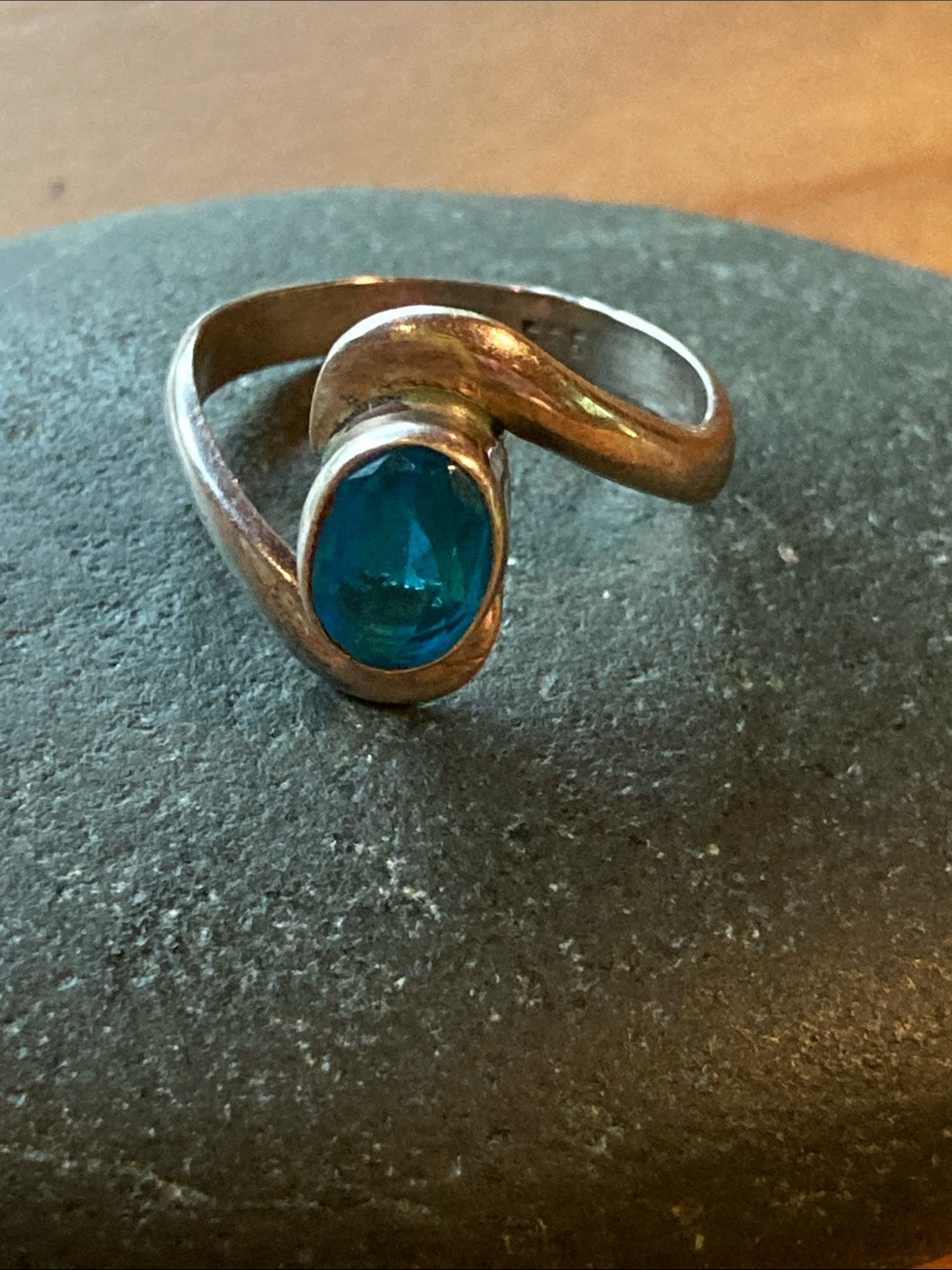 Silver wave ring with blue stone